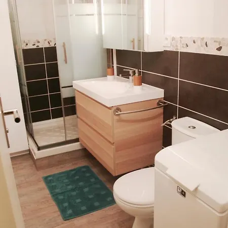 Apartment Of 27m In Downtown