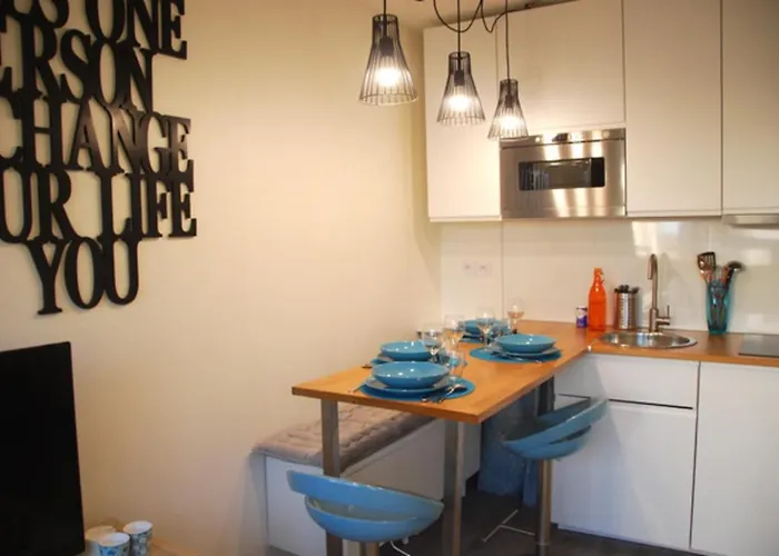 Of 27m In Downtown Bordeaux